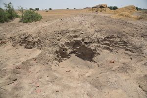 Jakhran-Jo-Daro and Khathar Daro