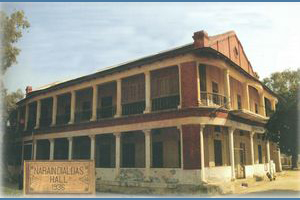 Dayaram Gidumal National College