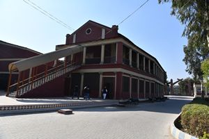 Dayaram Gidumal National College