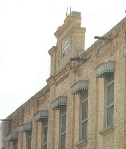 Duhlanmal Tolaram Girls School