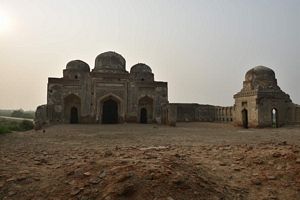 Hingorani Syeds Ruins
