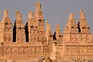Taung Tombs, Than Bula Khan