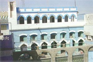 Baba Gharib Das Temple