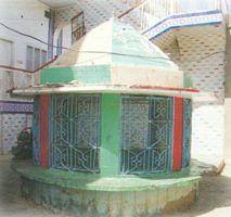 Baba Gharib Das Temple
