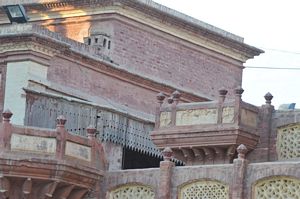 Faiz Mahal