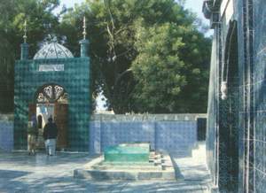 Hazrat Shah Ladhani