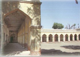 Mansoorah College