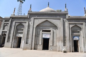 Alhando Shah Mosque