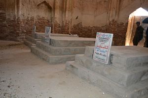 Adam Khan Mari Tomb, Khipro