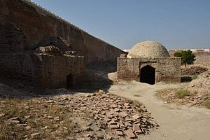 Naukot Fort