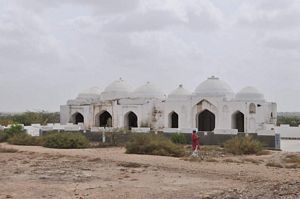 Pir Patho Mosque and Tower