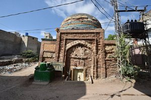 Amir Mohammad Khan mosque